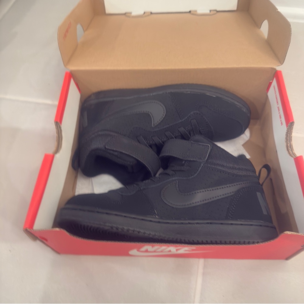 Nike Kids Black Sneakers